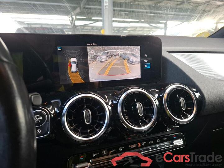 Mercedes GLA 200d Aut. Widescreen LED-Xenon Distronic Navi-Pro 1/2 Sport-Leather KeylessGo Camera Klima PDC ... #6