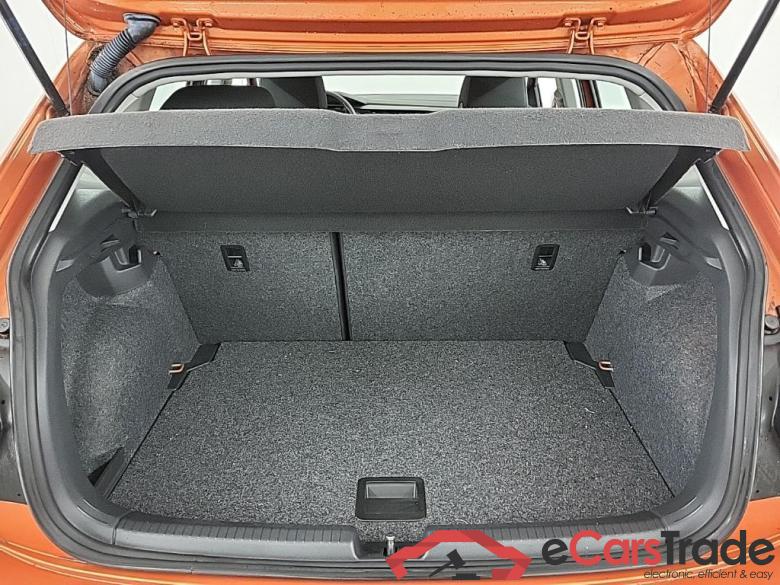 VOLKSWAGEN POLO 1.0 TSI 70kW 7-DSG Comfortline 5D #5