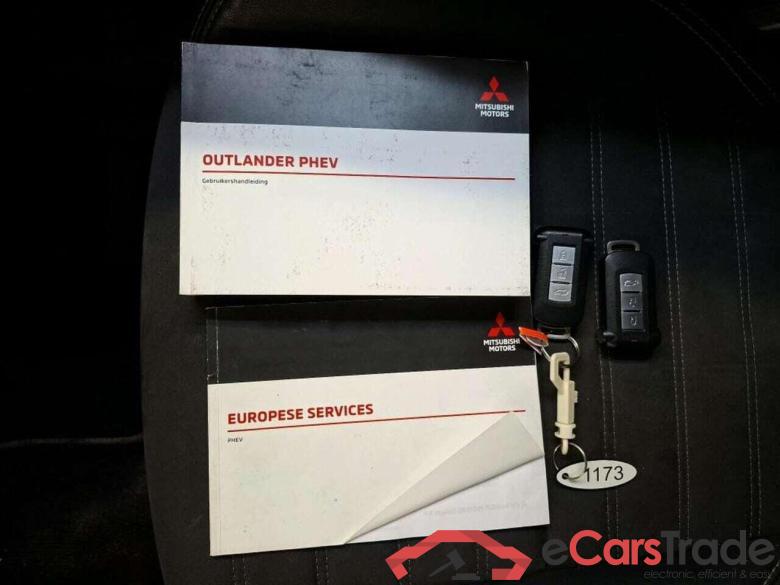 MITSUBISHI Outlander 2.4 PHEV Intense+ #5