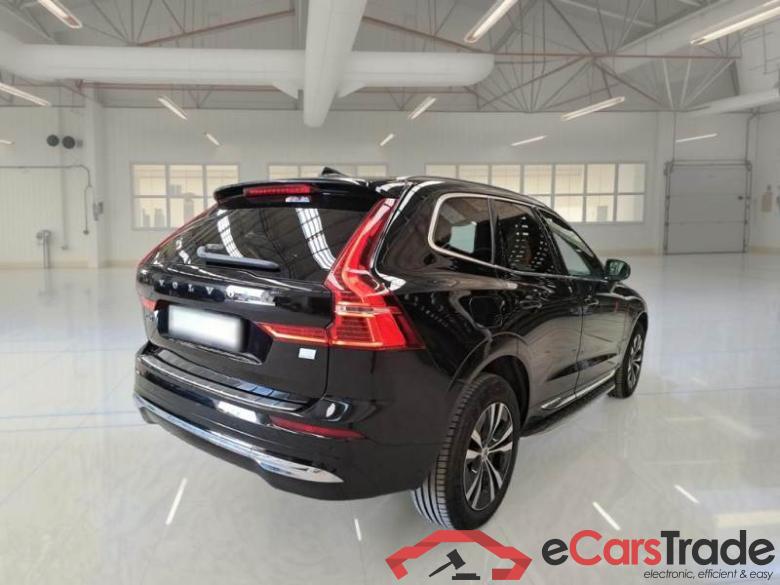 VOLVO XC60 / 2021 / 5P / SUV T6 PLUG-IN AWD AUTO RECHARGE INS. EXP #2