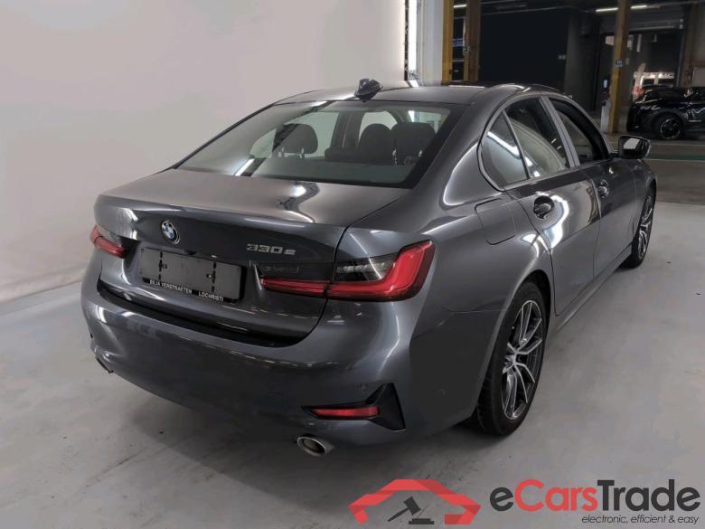 BMW 3 - 2019 330eA PHEV #4