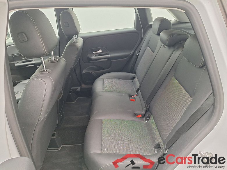 Mercedes, B-Class '18, Mercedes-Benz B-Klasse B 180 d Aut. 5d #4