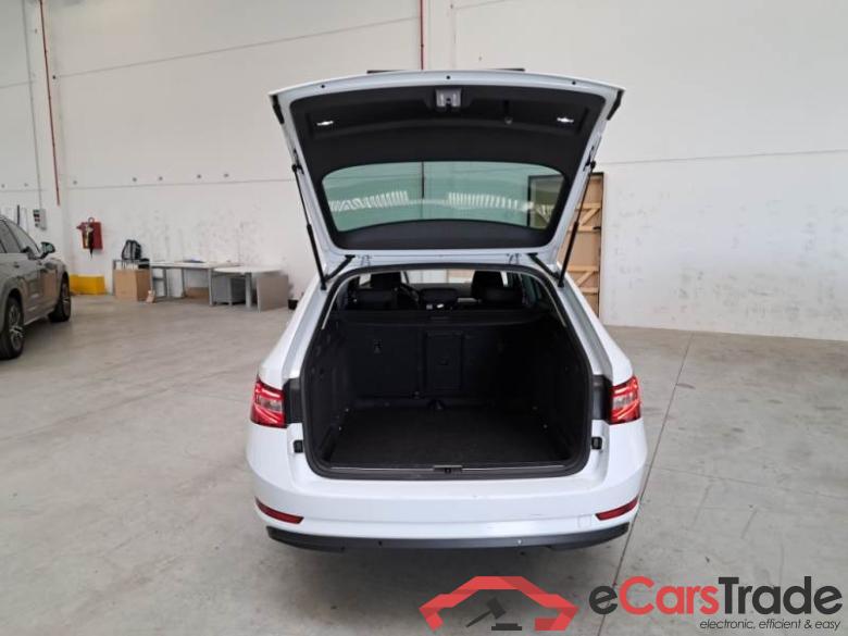 SKODA SUPERB WAGON / 2019 / 5P / STATION WAGON 2.0 TDI EVO 110KW EXECUTIVE DSG #5