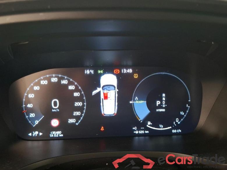 VOLVO V60 / 2018 / 5P / Break Recharge T6 340 Geartronic 8 R-Design #6
