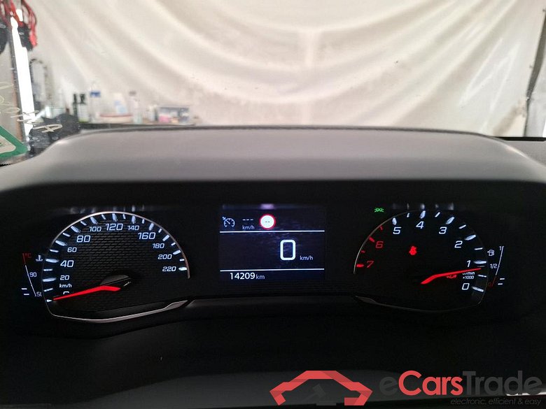 208 Active Pack 1.2 PureTech 100CV BVM6 E6d / VO RECONDITIONNE - PHOTOS AVANT RECONDITIONNEMENT #6