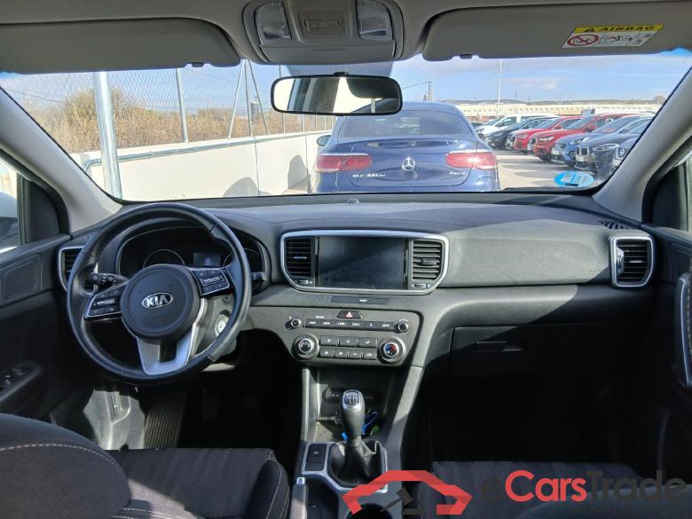 KIA Sportage / 2018 / 5P / todoterreno 1.6 MHEV Concept 100kW (136CV) 4x2 #3