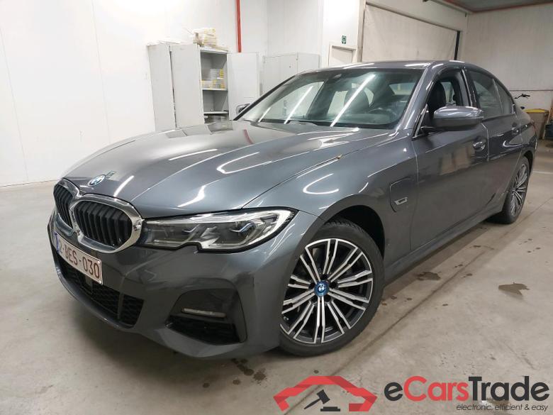 BMW - BMW 3 BERLINE 320e 204PK M Sport & Business Edition & Pack Innovation With Head Up & Laser Light & Active Cruise & Driving Assistant &  & Comfort & Towing Hook * HYBRID * #1