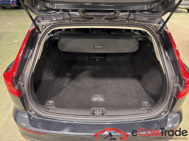 VOLVO V60 DIESEL - 2018 2.0 D3 STOCK #4