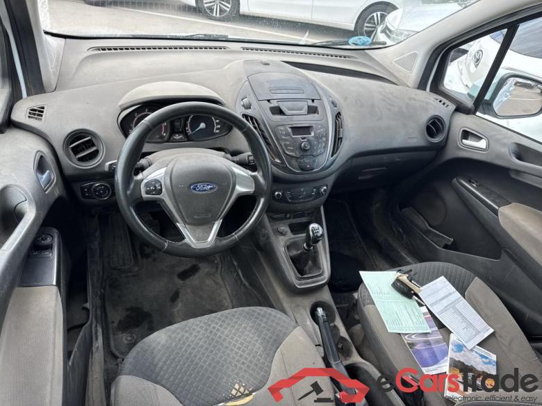 FORD Transit Courier / 2014 / 4P / combi Kombi 1.5 TDCi 56kW Trend #3