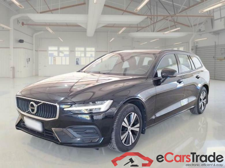 VOLVO V60 / 2019 / 5P / STATION WAGON D3 AUTOM. MOMENTUM BUSINESS