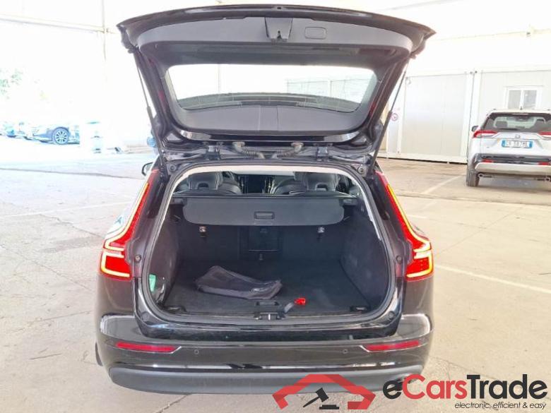 VOLVO V60 / 2019 / 5P / STATION WAGON D3 AUTOM. MOMENTUM BUSINESS #5