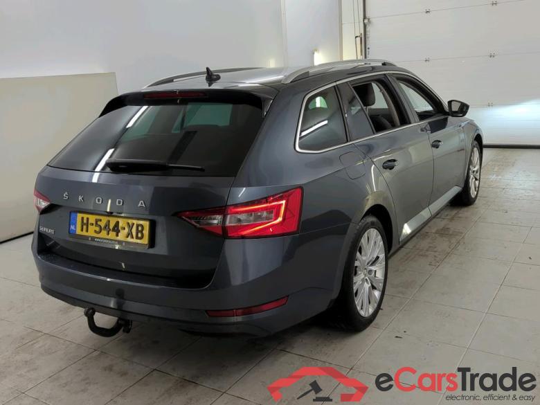 Škoda Superb Combi 1.5 TSI ACT DSG Business Edition 5d #2