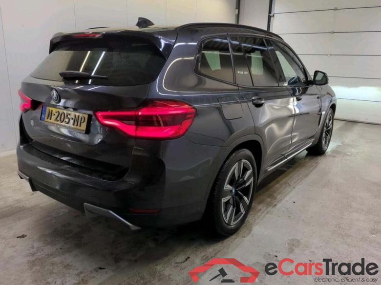 BMW iX3 High Executive #2