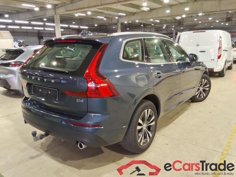VOLVO XC60 2.0 D4 120KW GEARTRONIC MOMENTUM PRO #4