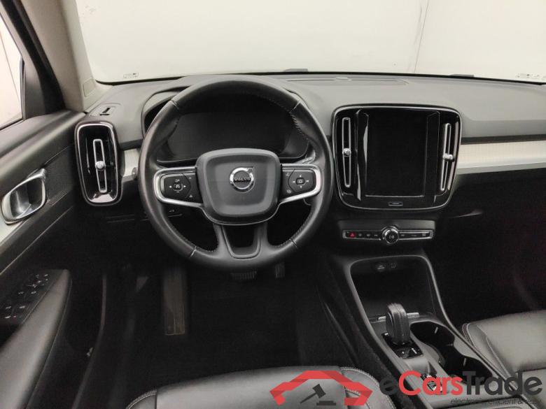 Volvo XC40 D3 Geartronic Momentum Pro 5d #6
