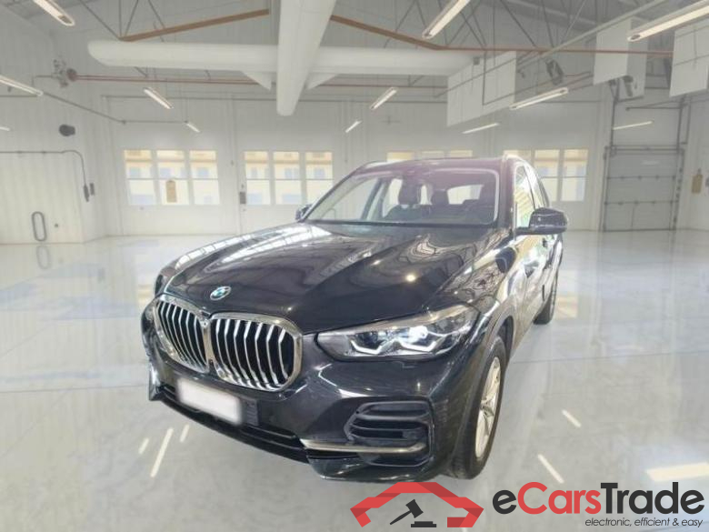 BMW X5 / 2018 / 5P / SUV XDRIVE 30D MH48V BUSINESS AUTOM.