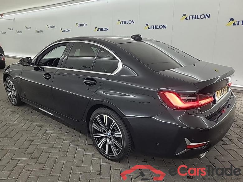 BMW 3 Serie Sedan 320e 4D 150kW #4