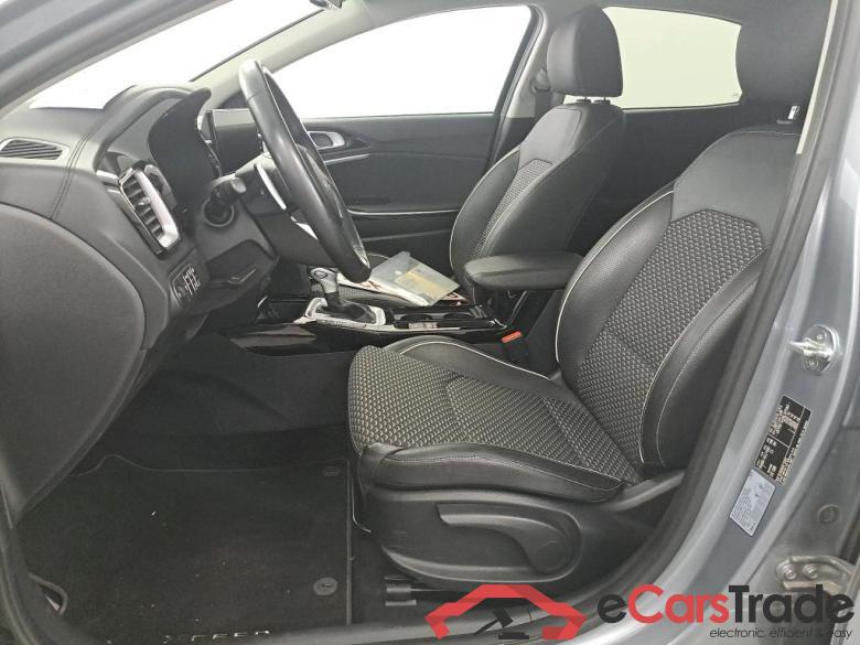 KIA XCEED 1.6 GDI PHEV DCT BUSINESS LINE #5