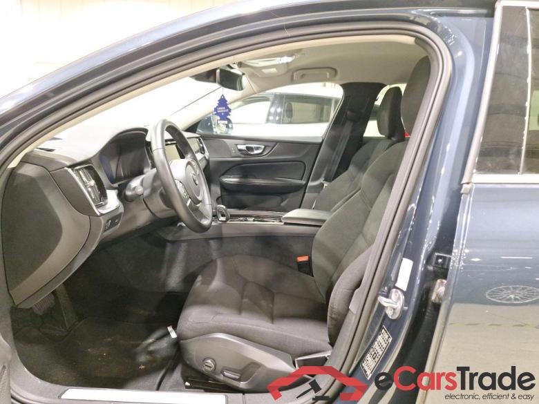 VOLVO V60 2.0 B4 D GEARTRONIC MOMENTUM PRO #5