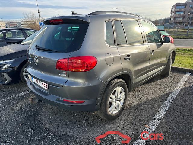 VOLKSWAGEN Tiguan Tiguan Trend & Fun 1.4 TSI BlueMotion Technology 92 kW (125 ch) 6 vitesses manuel #4