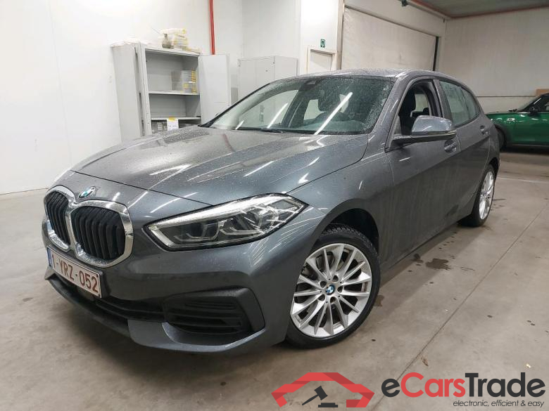 BMW - BMW 1 HATCH 116dA 116PK Advantage Pack Business & Live CockPit Plus & PDC Front & Rear
