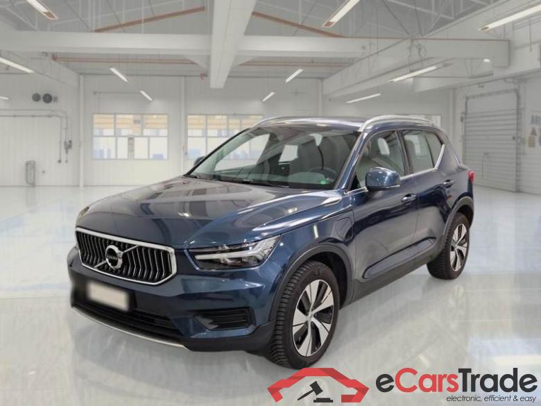 VOLVO XC40 / 2017 / 5P / SUV T5 PLUG-IN HYBRID AUTO RECH INSCRIP EXPR #1