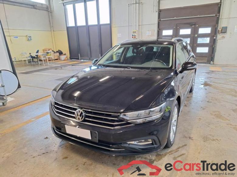 VOLKSWAGEN PASSAT / 2019 / 5P / STATION WAGON VAR. 2.0TDI SCR EVO 110KW BUSINESS DSG #1