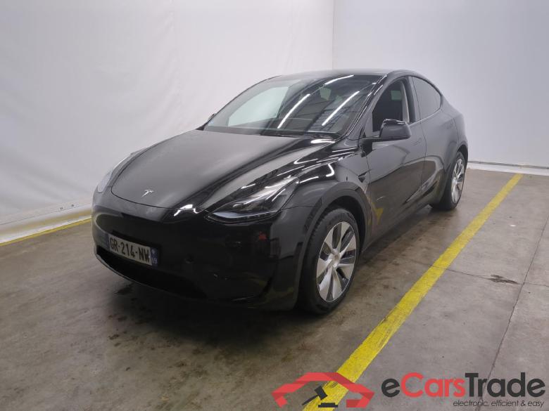 TESLA Model Y / 2021 / 5P / SUV RWD #1