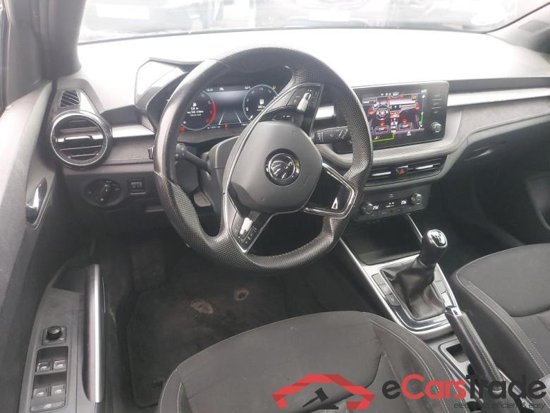 SKODA Fabia / 2021 / 5P / berlina con portón 1.0 TSI 70KW (95CV) Sport #3