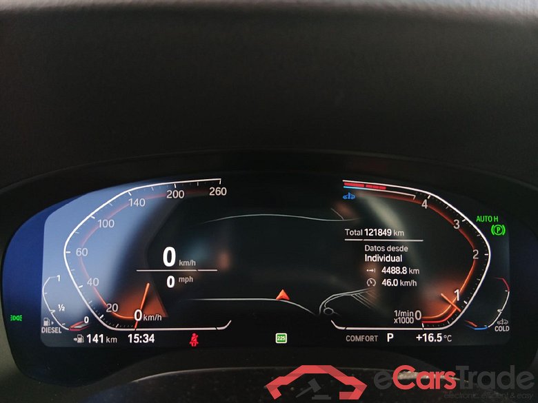 BMW Serie 5 / 2020 / 5P / familiar 520dA Touring #4