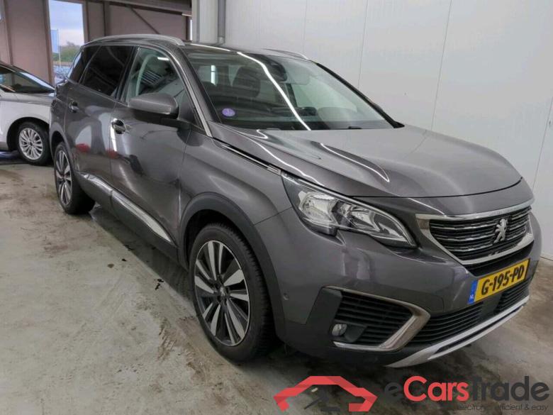 PEUGEOT 5008 1.2 PureTech Allure #5