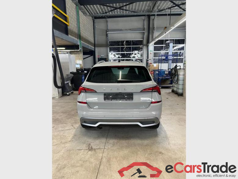 SKODA Kamiq Kamiq Clever 1,0 TSI 81 KW 6-speed mech.