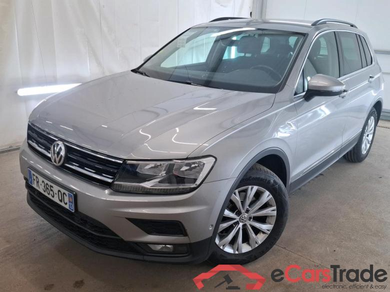 VOLKSWAGEN Tiguan / 2016 / 5P / SUV 2.0 TDI 150 DSG7 Confortline Business #1