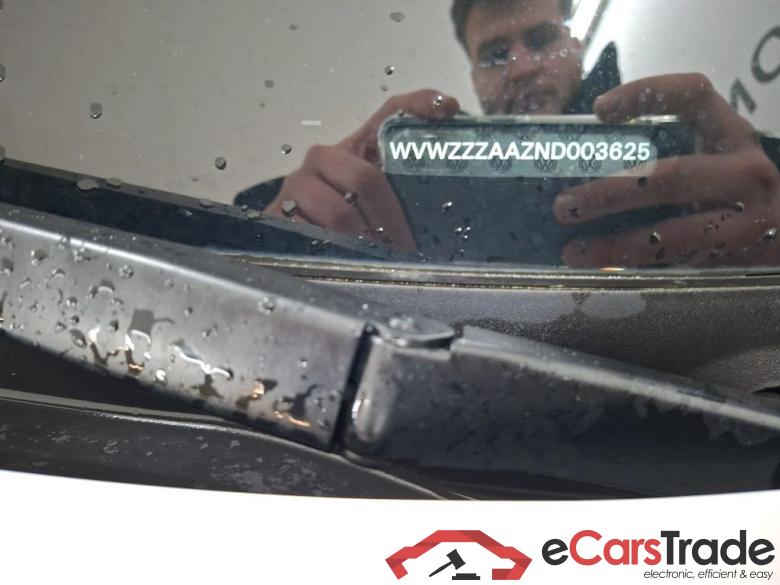 VOLKSWAGEN up! 48 kW #2