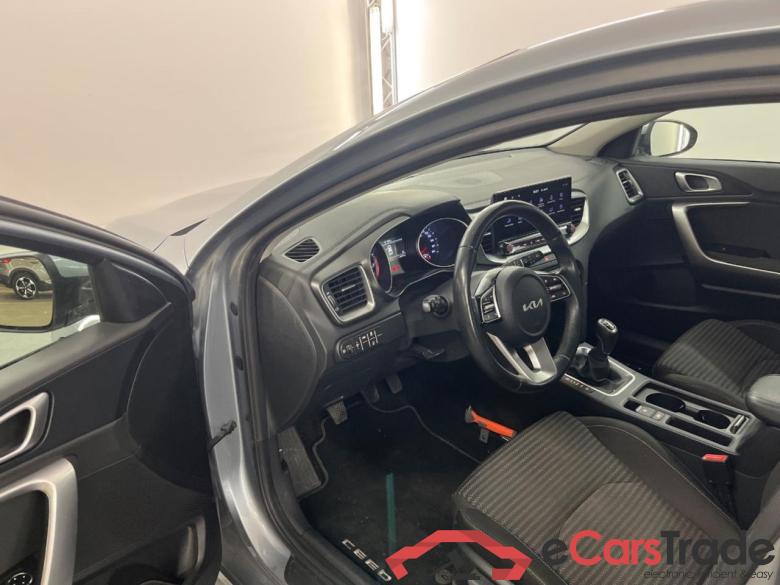 KIA Ceed 1.5 T-GDi DynamicLine #5