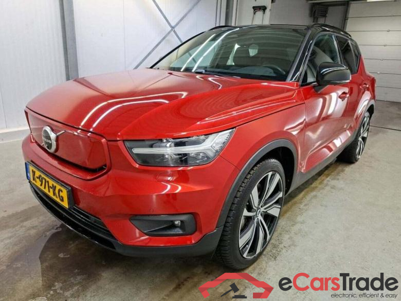 VOLVO XC40 Recharge P8 AWD RDes
