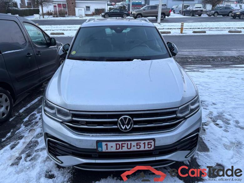 VOLKSWAGEN Tiguan Tiguan R-Line Business Premium 2.0 TDI SCR 110 kW (150 ch) 7 vitesses DSG #6