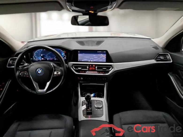 BMW SERIE 3 / 2018 / 4P / BERLINA 330E BUSINESS ADVANTAGE AUT. #3
