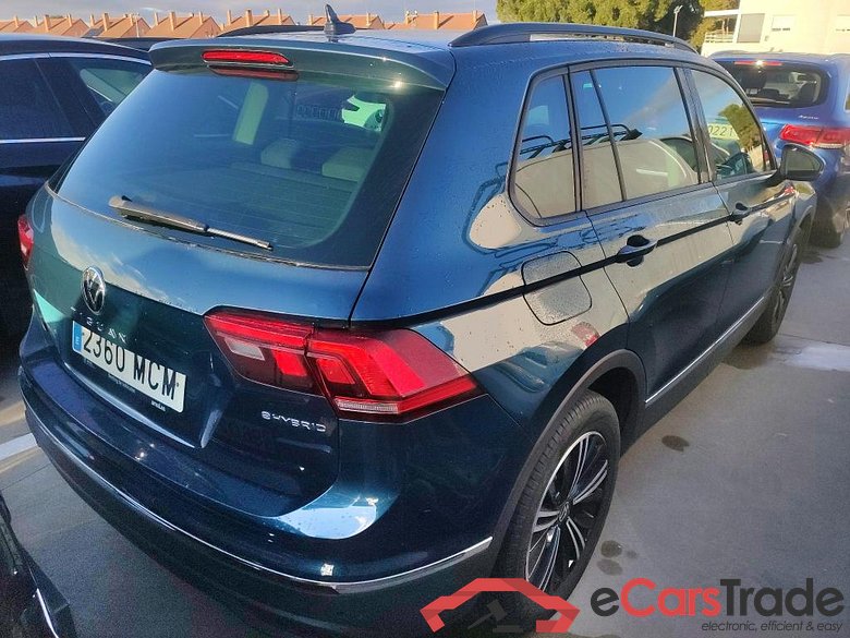 VOLKSWAGEN Tiguan / 2020 / 5P / todoterreno Life 1.4 TSI eHybrid 180kW (245CV) DSG #2