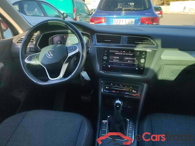 VOLKSWAGEN Tiguan / 2020 / 5P / todoterreno Life 1.4 TSI eHybrid 180kW (245CV) DSG #3