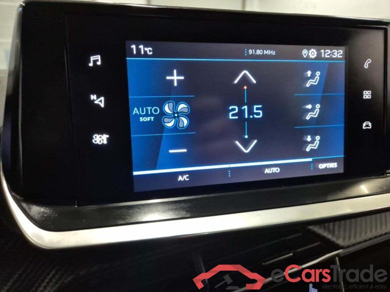 PEUGEOT 208 1.2 PureTech Allure #6