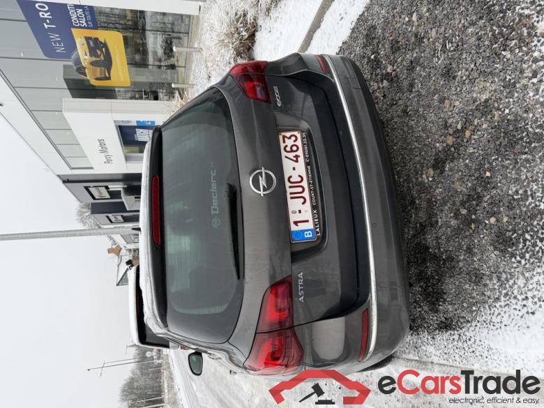 Opel Astra Astra Sports Tourer #2