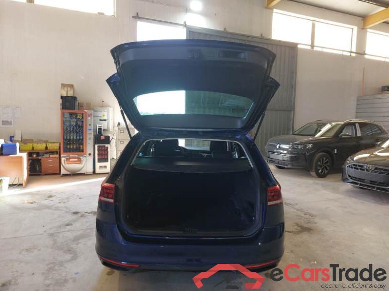 VOLKSWAGEN PASSAT / 2019 / 5P / STATION WAGON VAR. 2.0TDI SCR EVO 90KW BUSINESS DSG #5