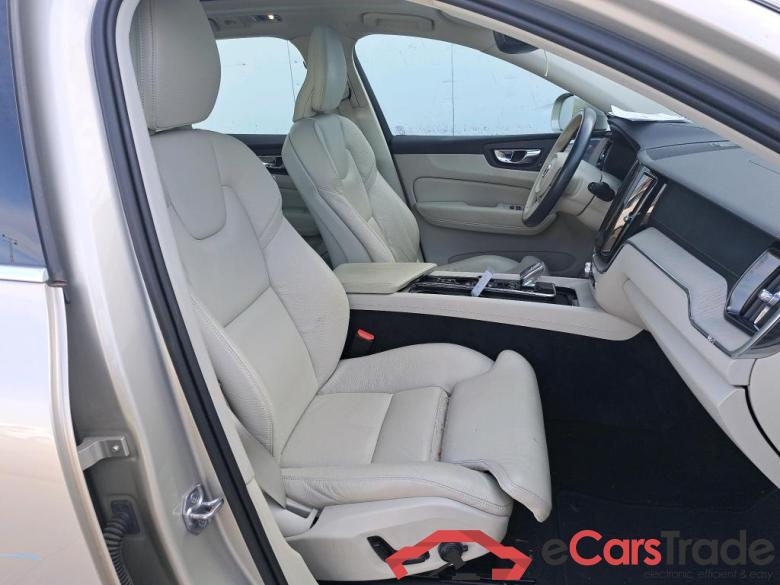 VOLVO XC60 / 2017 / 5P / todoterreno 2.0 T8 AWD Recharge Inscription Auto #6