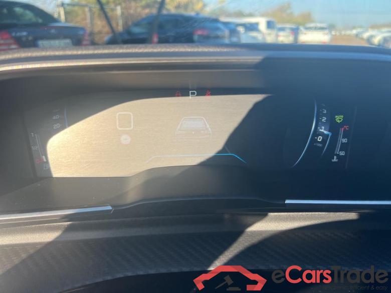 PEUGEOT 508 / 2018 / 5P / berlina con portón 5P Active Pack BlueHDi 130 S&S EAT8 (AC) #4