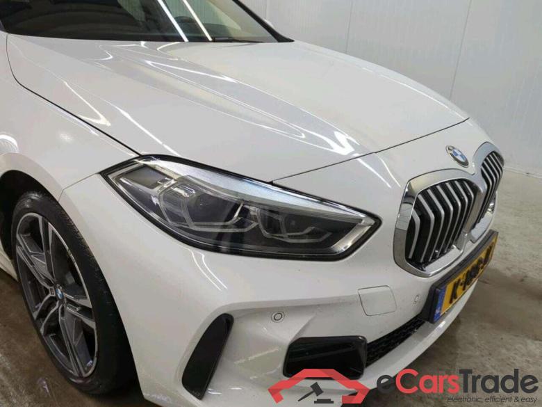 BMW 1-serie 118i Executive Ed. #4