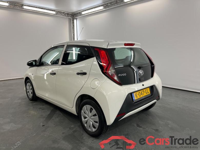 TOYOTA Aygo 1.0 VVT-i x-fun #3