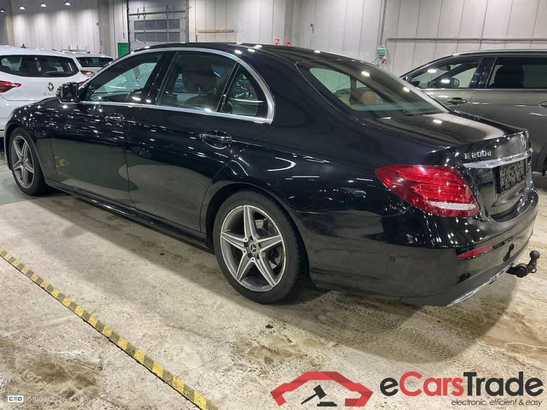 MERCEDES-BENZ E-Klasse 1.6 E 200 D BUSINESS SOLUTION LIM AUTO #3