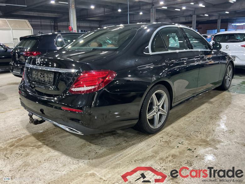 MERCEDES-BENZ E-Klasse 1.6 E 200 D BUSINESS SOLUTION LIM AUTO #4
