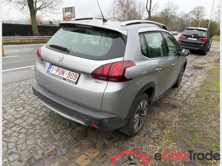 PEUGEOT 2008 1.2 PureTech Allure S&S #6